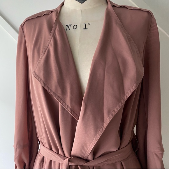 Aritzia Babaton Draped Trench Coat in Rose Mauve – Lightweight Tie-Waist - S - Picture 7 of 17